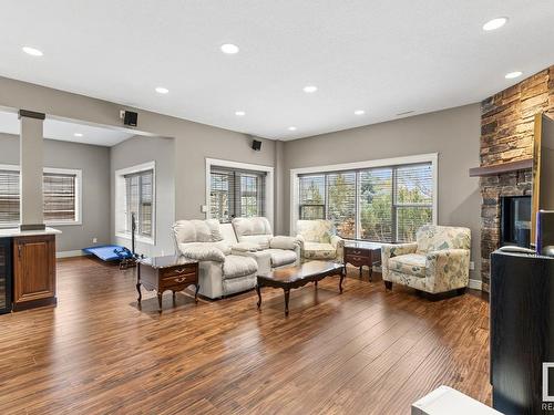 37 55312 Rge Road 241, Rural Sturgeon County, AB - Indoor Photo Showing Living Room