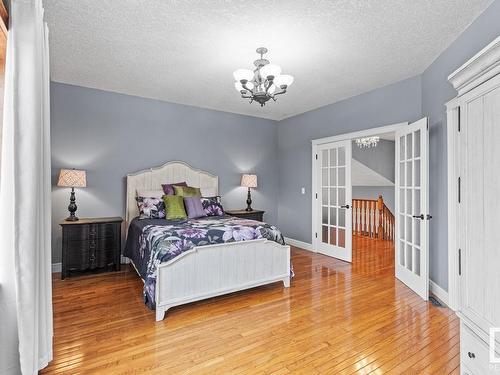 37 55312 Rge Road 241, Rural Sturgeon County, AB - Indoor Photo Showing Bedroom