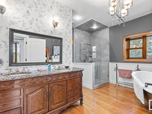 37 55312 Rge Road 241, Rural Sturgeon County, AB - Indoor Photo Showing Bathroom