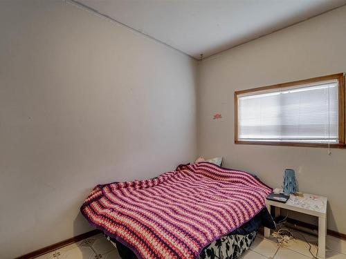 9531 109A Avenue, Edmonton, AB - Indoor Photo Showing Bedroom