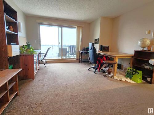 421 13907 136 Street, Edmonton, AB - Indoor Photo Showing Office