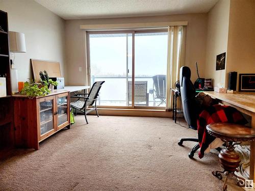 421 13907 136 Street, Edmonton, AB - Indoor Photo Showing Office