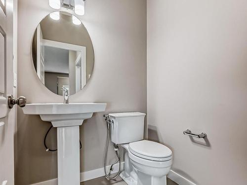 3855 170 Avenue, Edmonton, AB - Indoor Photo Showing Bathroom