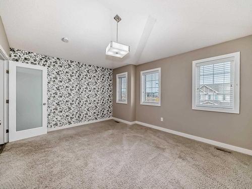 3855 170 Avenue, Edmonton, AB - Indoor Photo Showing Other Room