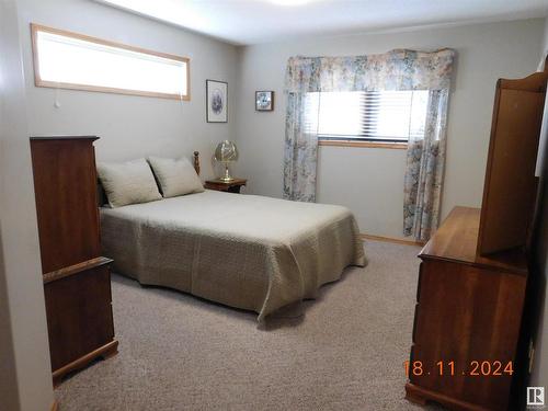 47 Arcand Drive, St. Albert, AB - Indoor Photo Showing Bedroom