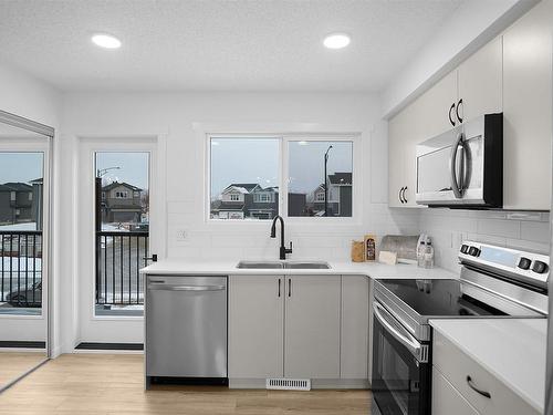 22829 84 Avenue, Edmonton, AB - Indoor Photo Showing Kitchen With Stainless Steel Kitchen