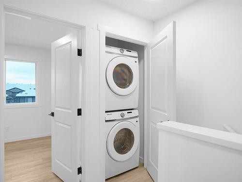 22829 84 Avenue, Edmonton, AB - Indoor Photo Showing Laundry Room