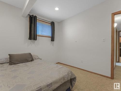 235 161 Avenue, Edmonton, AB - Indoor Photo Showing Bedroom