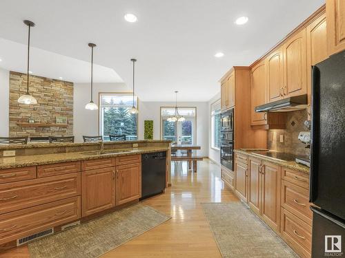 235 161 Avenue, Edmonton, AB - Indoor Photo Showing Kitchen With Upgraded Kitchen