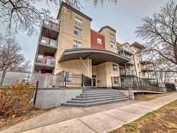 #104 10118 106 AV NW  Edmonton, AB T5H 0B8