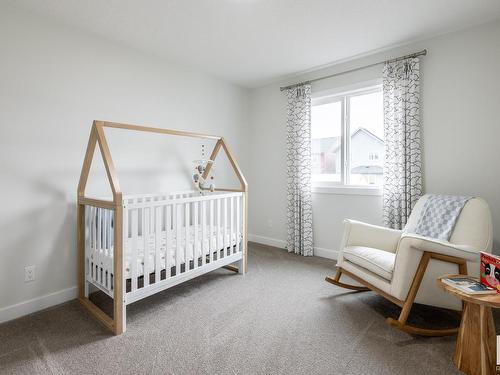 21312 38 Avenue, Edmonton, AB - Indoor Photo Showing Bedroom