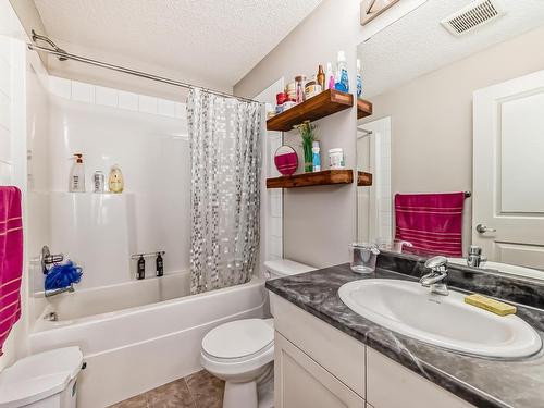 331 390 Windermere Road Nw, Edmonton, AB - Indoor Photo Showing Bathroom