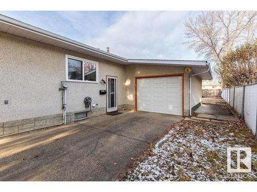 10948 37 Avenue Nw, Edmonton, AB - Outdoor