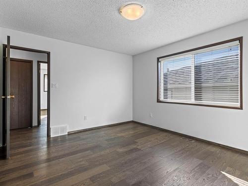 2111 104B Street, Edmonton, AB - Indoor Photo Showing Other Room