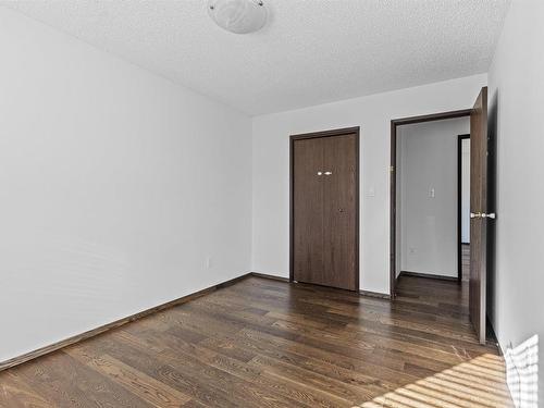 2111 104B Street, Edmonton, AB - Indoor Photo Showing Other Room