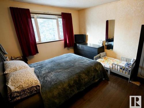 105, 58114 Rr 83, Rural St. Paul County, AB - Indoor Photo Showing Bedroom