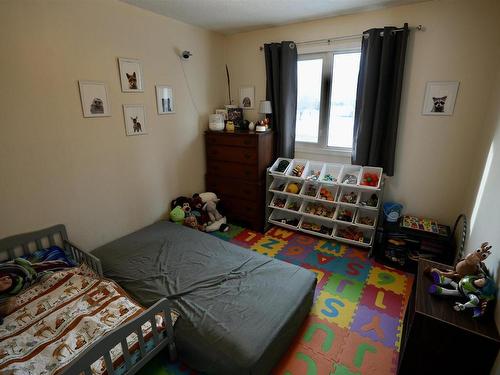 105, 58114 Rr 83, Rural St. Paul County, AB - Indoor Photo Showing Bedroom