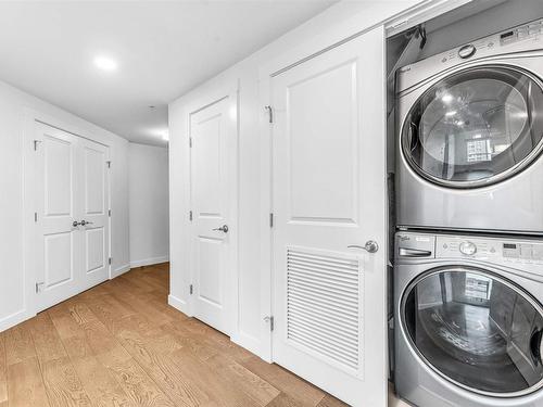 2401 9720 106 Street, Edmonton, AB - Indoor Photo Showing Laundry Room