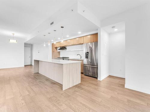 2401 9720 106 Street, Edmonton, AB - Indoor Photo Showing Kitchen