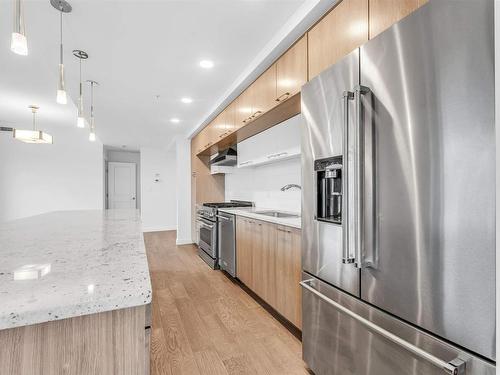 2401 9720 106 Street, Edmonton, AB - Indoor Photo Showing Kitchen With Upgraded Kitchen