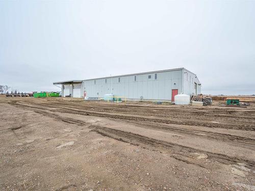 51219 Hwy 857, Vegreville, AB 