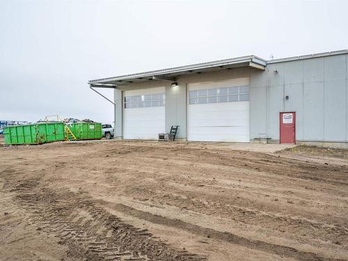 51219 Hwy 857, Vegreville, AB 