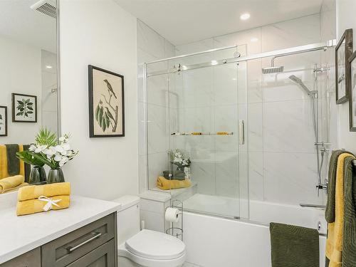 296 165 Avenue, Edmonton, AB - Indoor Photo Showing Bathroom