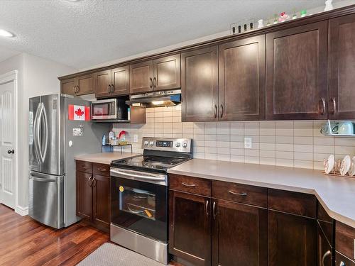 1623 33A Street, Edmonton, AB - Indoor Photo Showing Kitchen