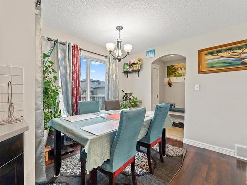 1623 33A Street, Edmonton, AB - Indoor Photo Showing Dining Room