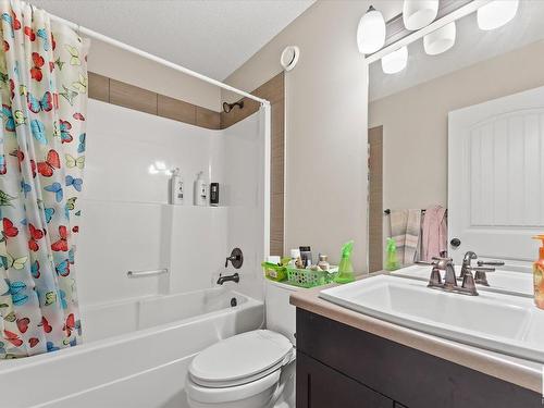 1623 33A Street, Edmonton, AB - Indoor Photo Showing Bathroom