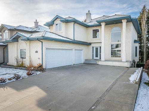 757 Haliburton Cr Nw, Edmonton, AB 