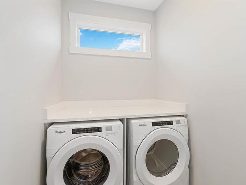 20 Hull Wynd, Spruce Grove, AB - Indoor Photo Showing Laundry Room