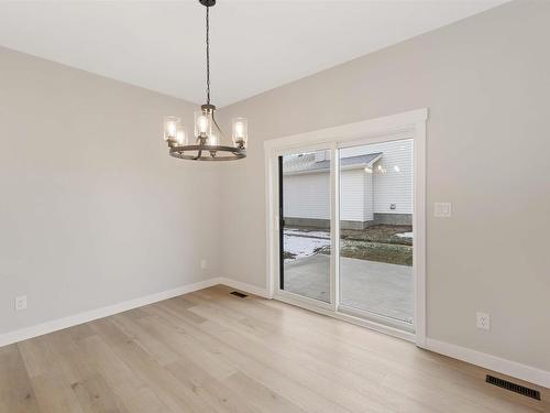 20 Hull Wynd, Spruce Grove, AB - Indoor Photo Showing Other Room