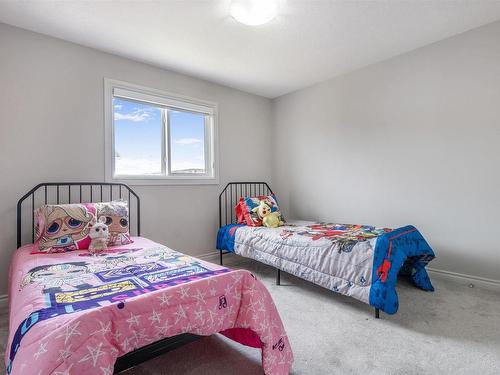 8607 Mayday Wd Sw, Edmonton, AB 