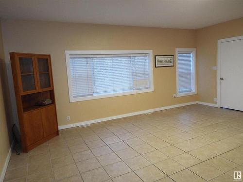 49548 Rge Road 224, Rural Leduc County, AB - Indoor Photo Showing Other Room