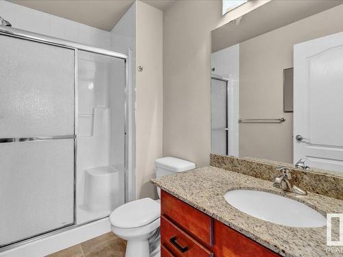 210 273 Charlotte Way, Sherwood Park, AB - Indoor Photo Showing Bathroom