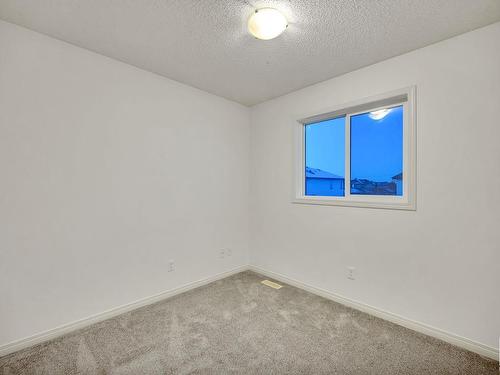 14048 149 Avenue, Edmonton, AB - Indoor Photo Showing Other Room