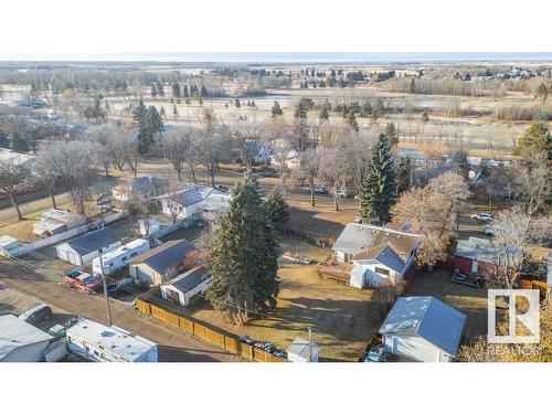 5219 54 St, Redwater, AB 