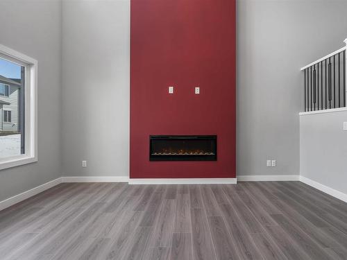 1311 16 Street, Edmonton, AB - Indoor With Fireplace