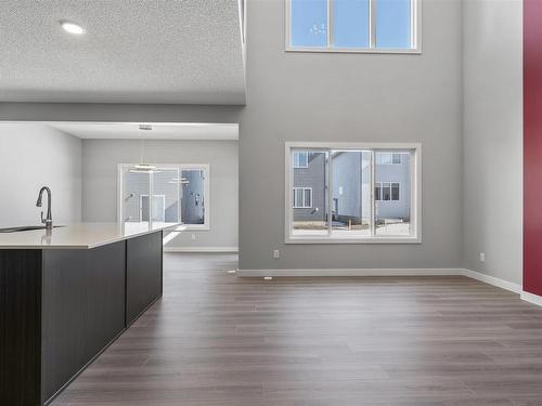 1311 16 Street, Edmonton, AB - Indoor