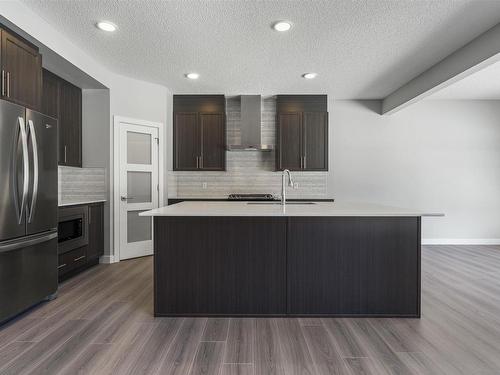 1311 16 Street, Edmonton, AB - Indoor Photo Showing Kitchen