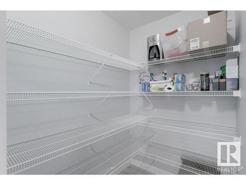 215 41 Avenue, Edmonton, AB - Indoor With Storage