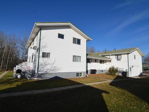 5307 49 Avenue, Barrhead, AB 