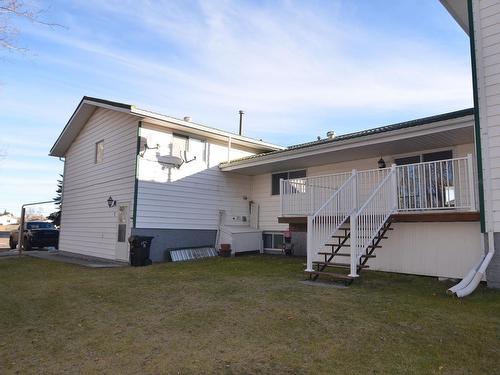 5307 49 Avenue, Barrhead, AB 