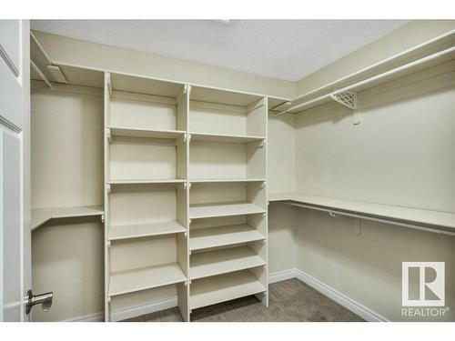 1004 Wildwood Court, Edmonton, AB - Indoor With Storage