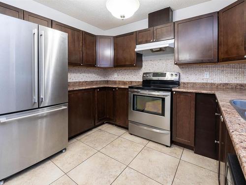 13411 61 Street, Edmonton, AB - Indoor Photo Showing Kitchen With Stainless Steel Kitchen