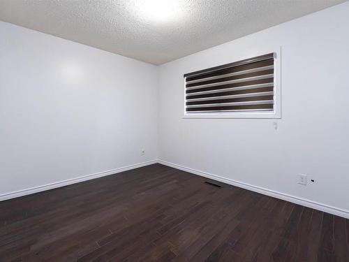 13411 61 Street, Edmonton, AB - Indoor Photo Showing Other Room