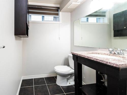 13411 61 Street, Edmonton, AB - Indoor Photo Showing Bathroom