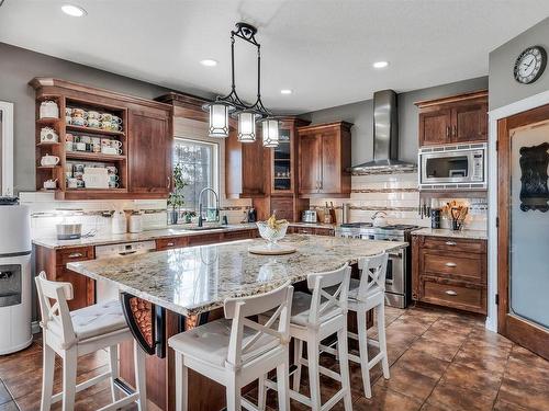 104 Linksview Drive, Spruce Grove, AB - Indoor Photo Showing Dining Room