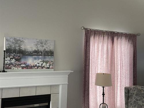 51 929 Picard Drive, Edmonton, AB - Indoor Photo Showing Bedroom